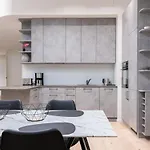 Dashaus 2 Bedroom * Talin