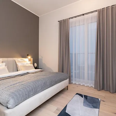 Dashaus 2 Bedroom *