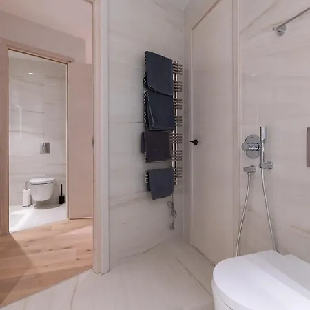 Dashaus 2 Bedroom * Tallinn