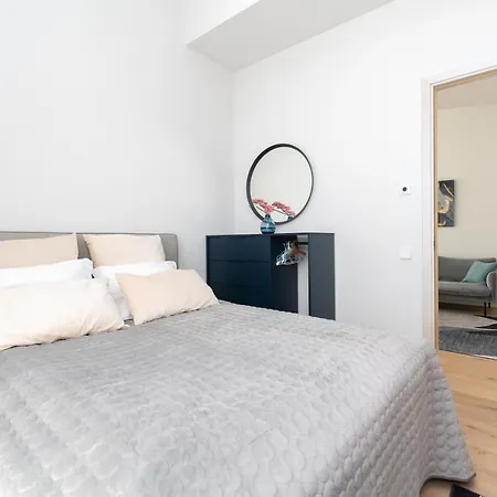Dashaus 2 Bedroom דירה *