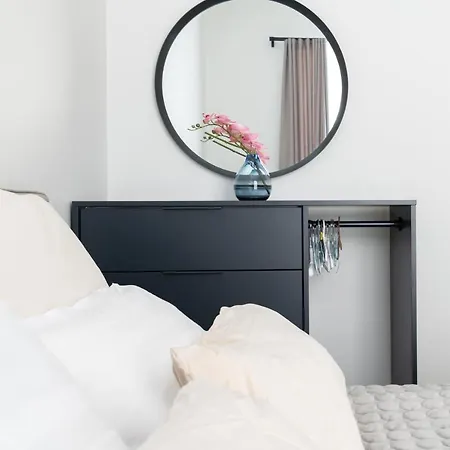 Dashaus 2 Bedroom Korter *